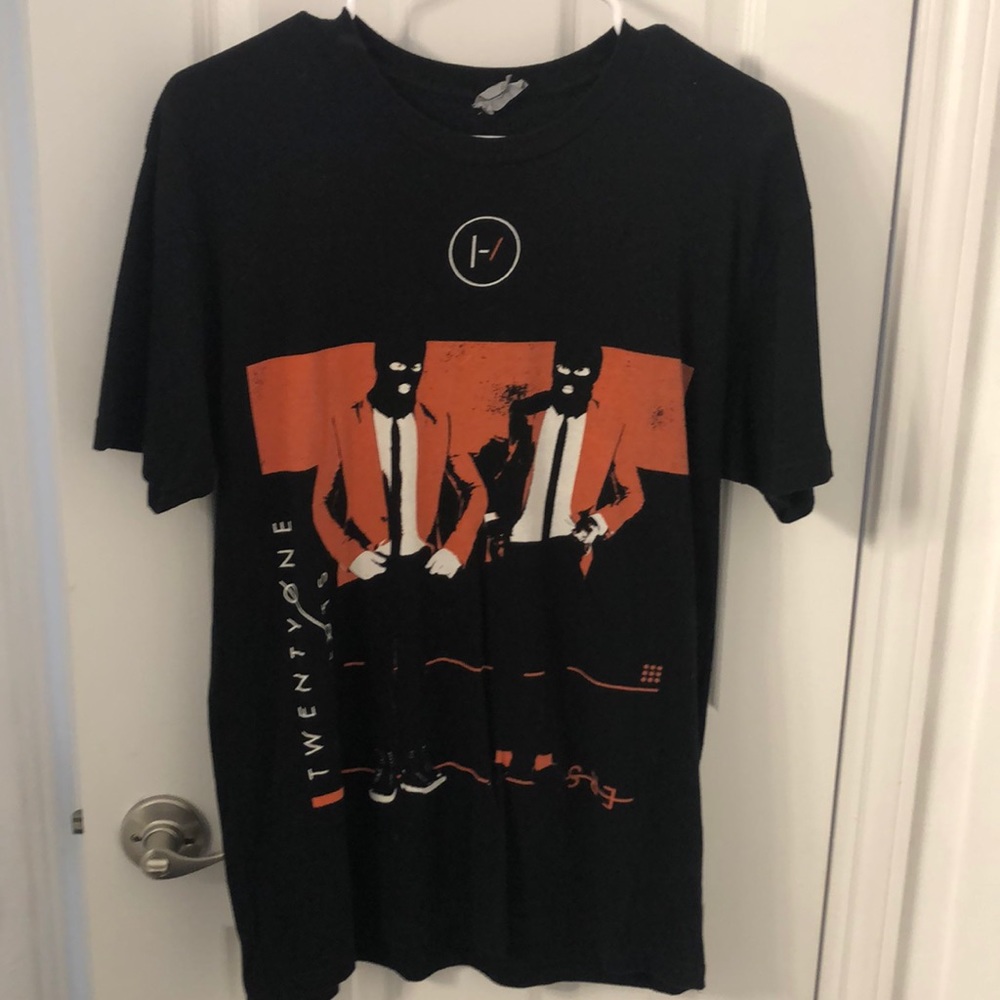 Twenty One Pilots concert tee